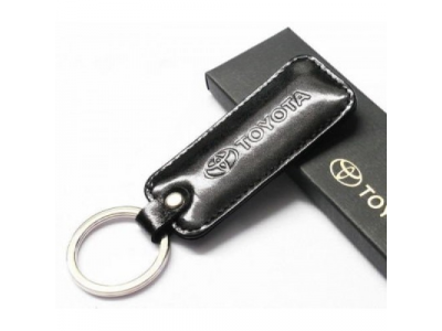 Брелок прямоугольный Toyota Key Pendant, Black, артикул OT1100321T